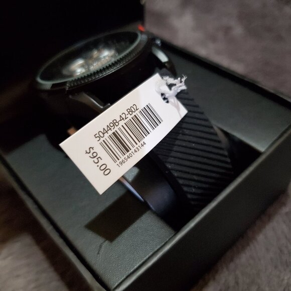 Ed Hardy Men’s Skull Watch With Adjustable Black Band NWT - Picture 7 of 8